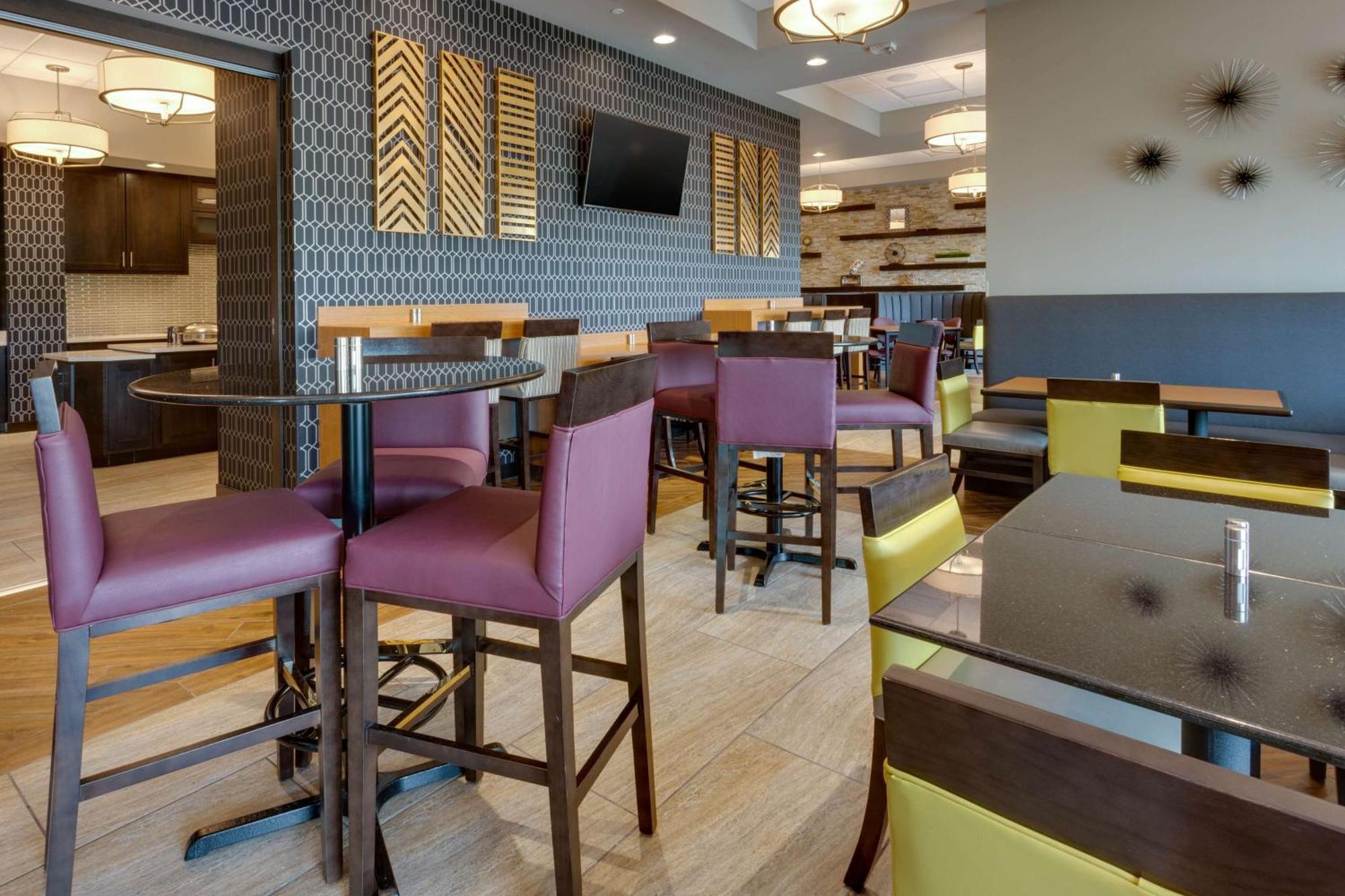 Drury Inn & Suites Pittsburgh Airport Settlers Ridge Екстериор снимка